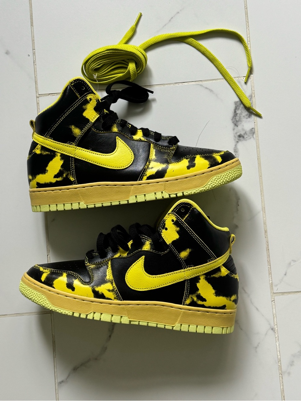 Nike dunk high High “Acid” Sneakers - Black & Yellow